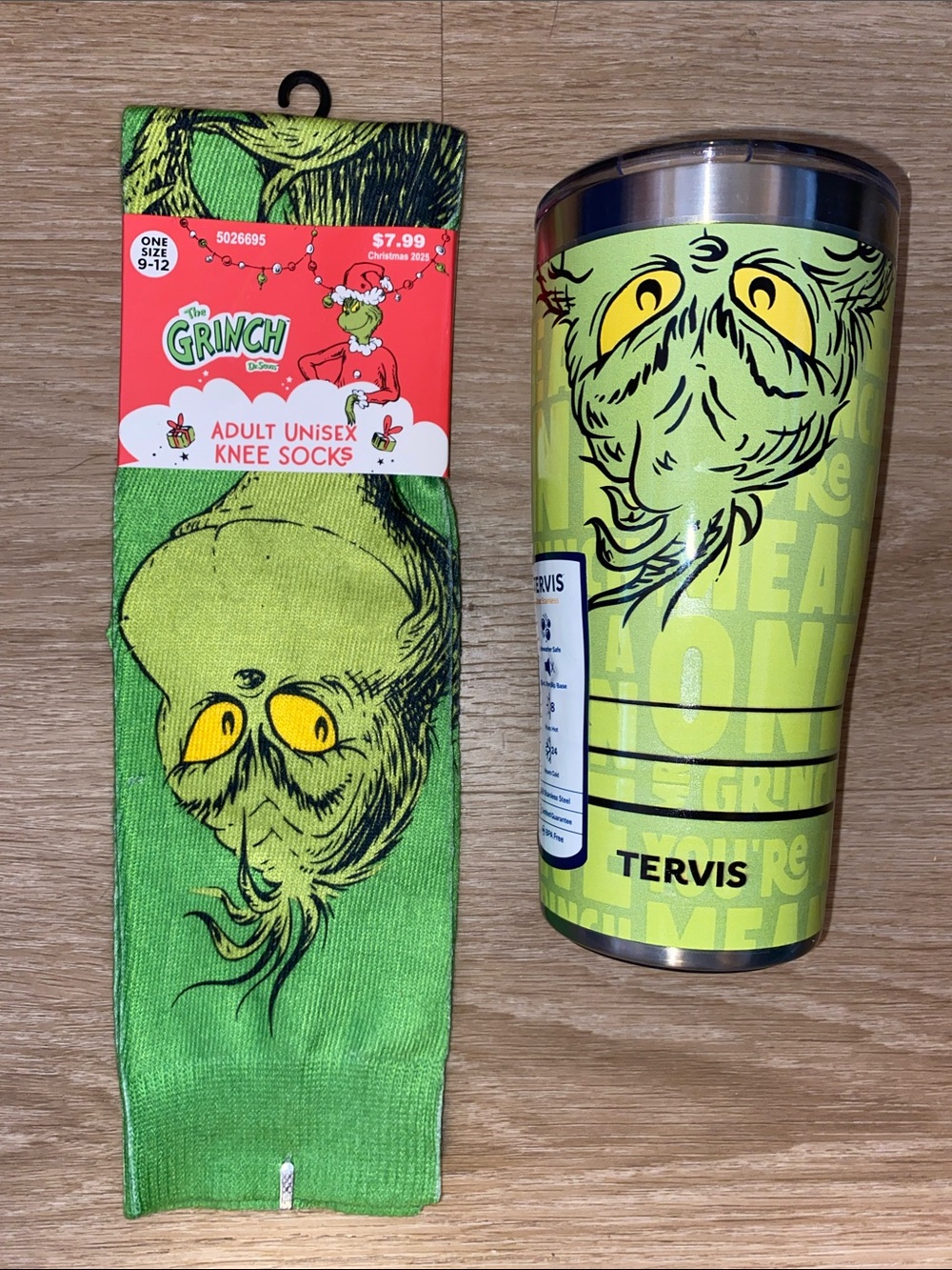 Tervis Dr. Seuss Grinch Stainless Steel Tumbler Socks Bundle